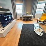 Luxury 3-Bed Flat - 1 Min From Baker Street Station