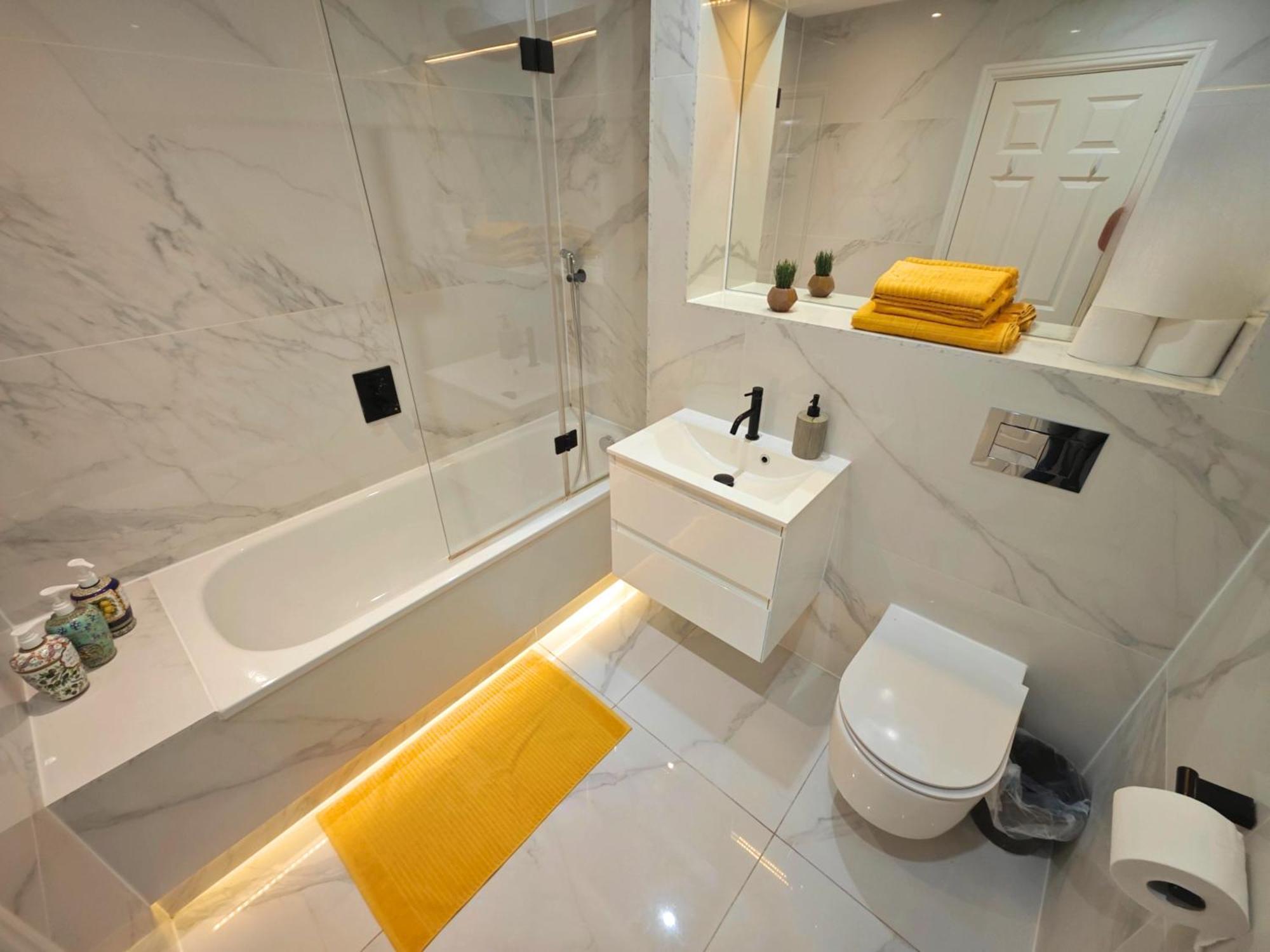 Luxury 3-bed Flat - 1 Min From Baker Street Station *