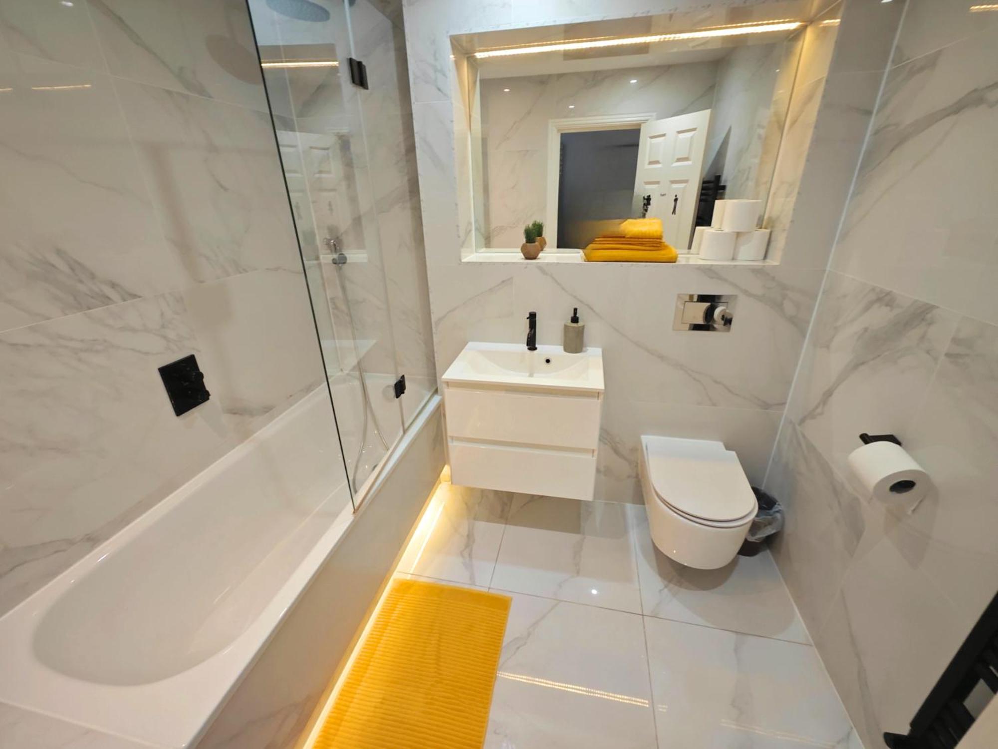 Appartamento Luxury 3-bed Flat - 1 Min From Baker Street Station *