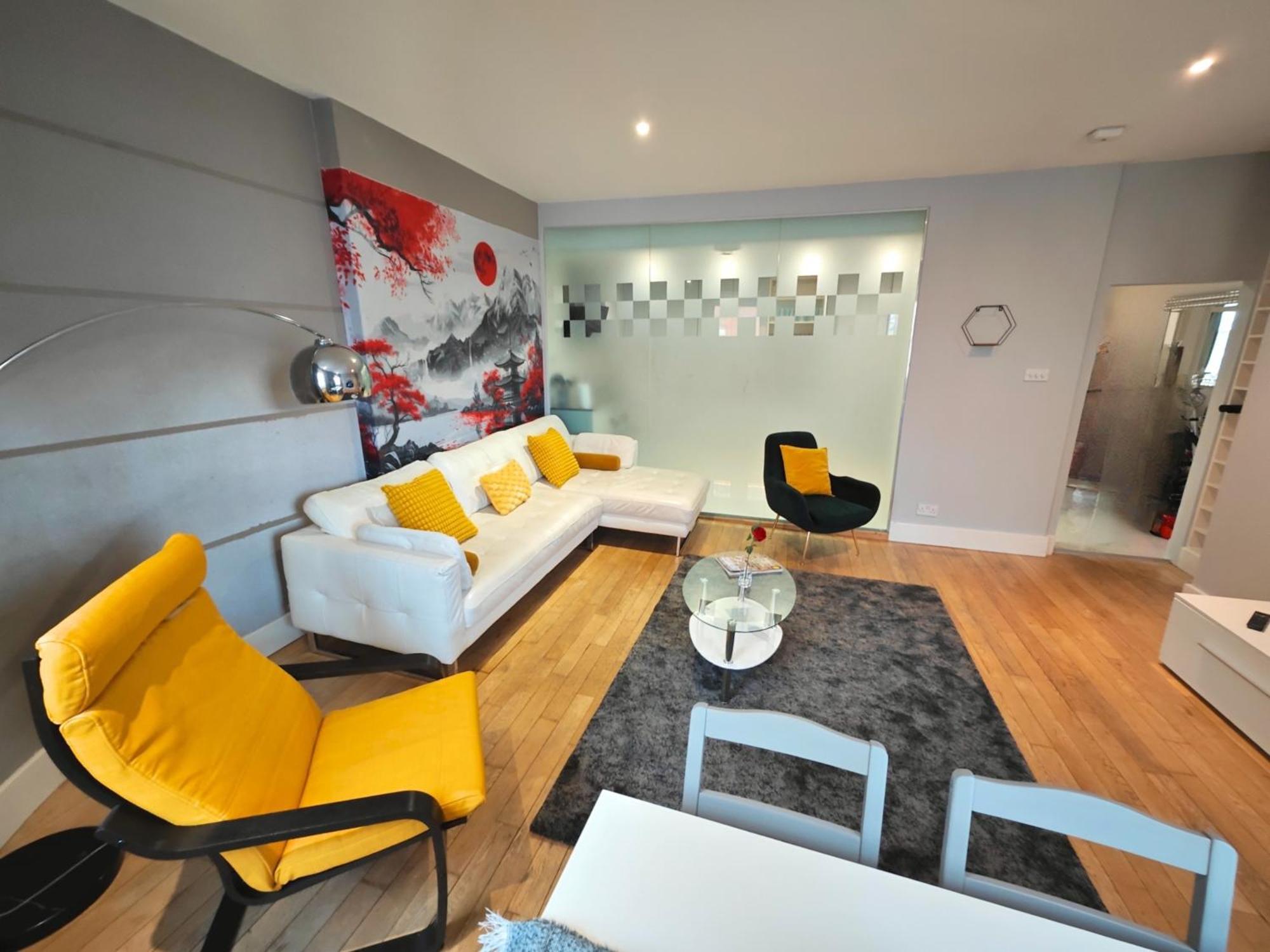 Luxury 3-bed Flat - 1 Min From Baker Street Station * Londra
