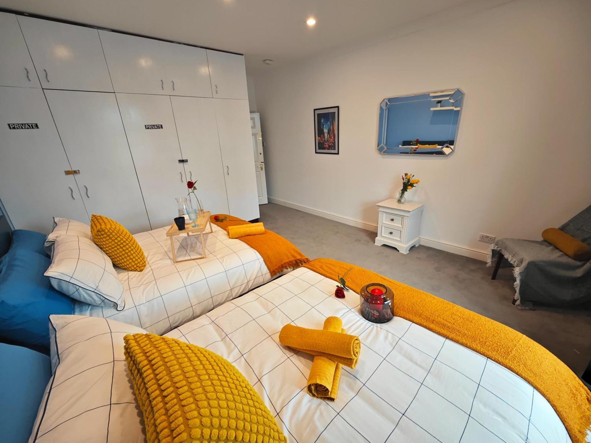 Appartamento Luxury 3-bed Flat - 1 Min From Baker Street Station *